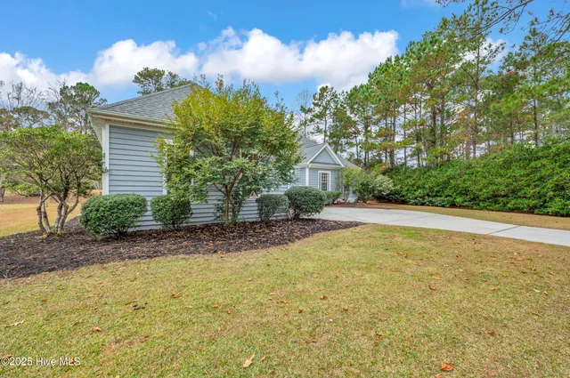 $624,900 | 129 Coots Trail, Hampstead, NC 28443