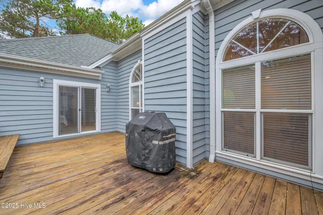 $624,900 | 129 Coots Trail, Hampstead, NC 28443