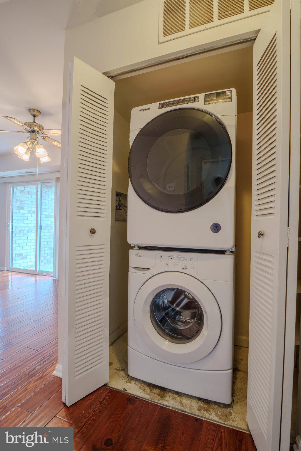 6147 Edsall Road, Unit N Alexandria, VA 22304 - Photo 25 of 28 Compact laundry solution in a closet.