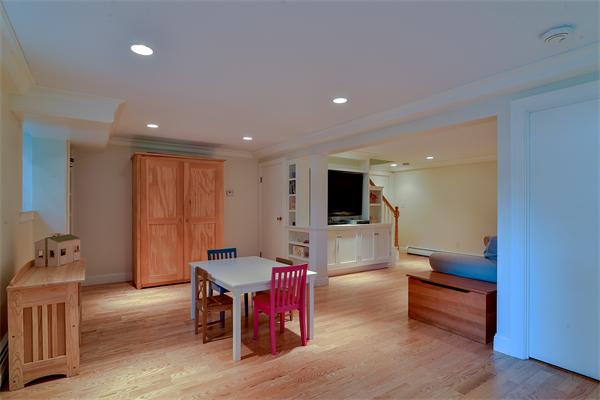 158 Richdale Road Needham, MA 02494 - Photo 11 of 18 Gallery Image 11
