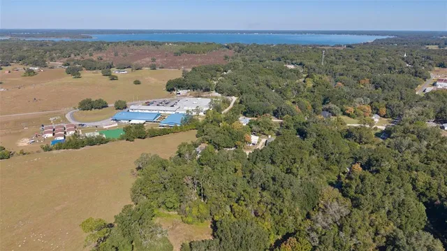 $204,990 | 16900 Southeast 134th Ave Road, Weirsdale, FL 32195