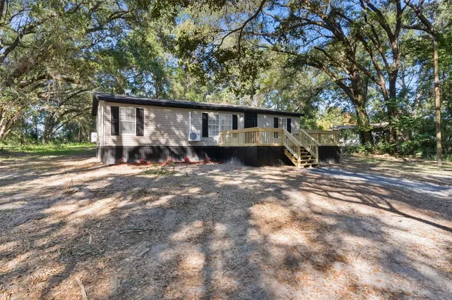 $204,990 | 16900 Southeast 134th Ave Road, Weirsdale, FL 32195