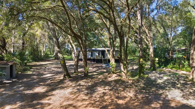 $204,990 | 16900 Southeast 134th Ave Road, Weirsdale, FL 32195