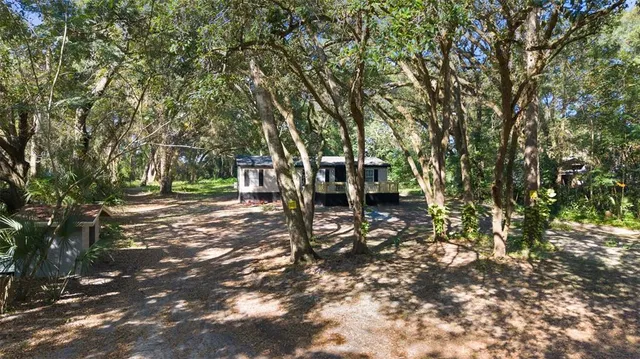 $204,990 | 16900 Southeast 134th Ave Road, Weirsdale, FL 32195