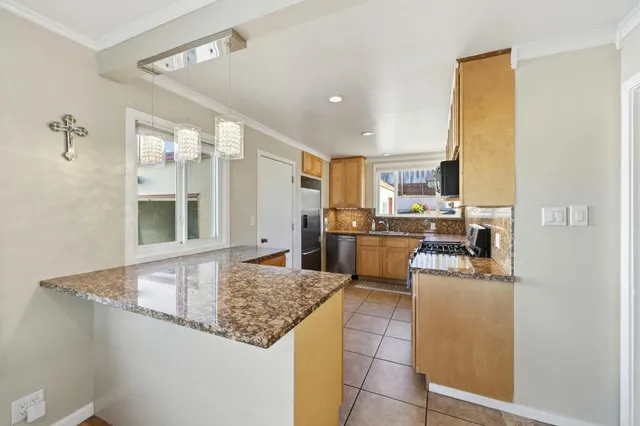 $1,048,888 | 155 Brentwood Drive, South San Francisco, CA 94080