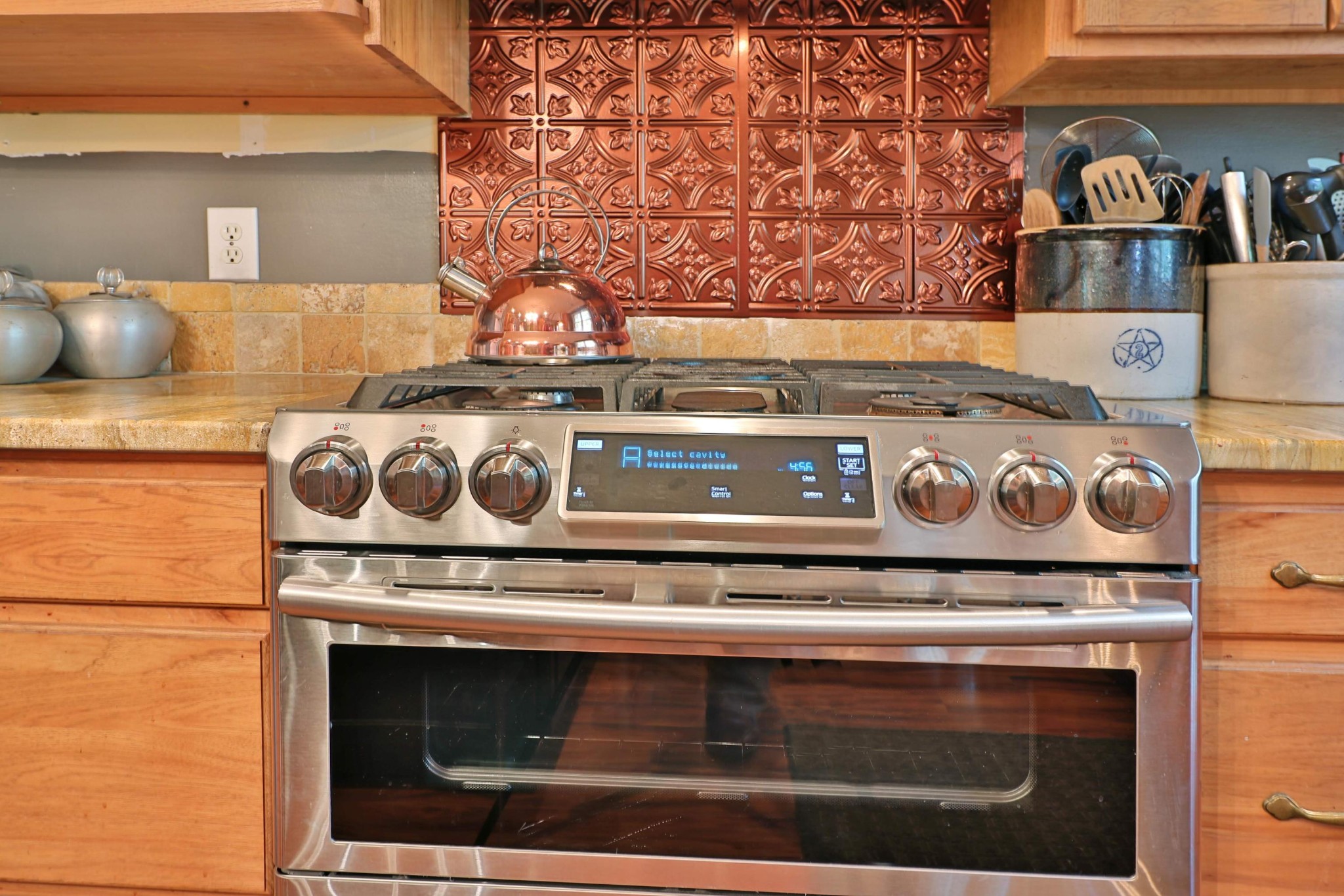 281 Lone Ridge Lane Clinton, TN 37716 - Photo 11 of 40 a stove top oven sitting inside of a kitchen