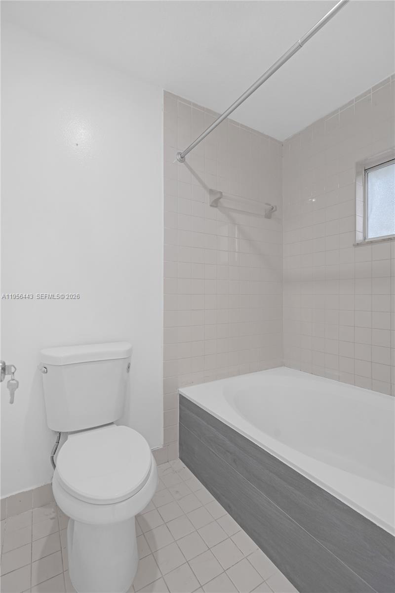 15322 Southwest 177th Terrace Miami, FL 33187 - Photo 20 of 30