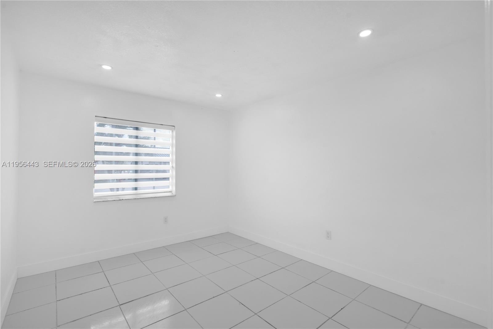 15322 Southwest 177th Terrace Miami, FL 33187 - Photo 23 of 30