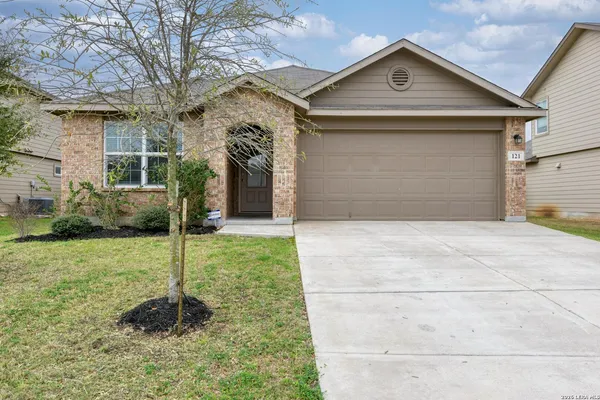 $1,895 | 121 Little Wichita, Cibolo, TX 78108