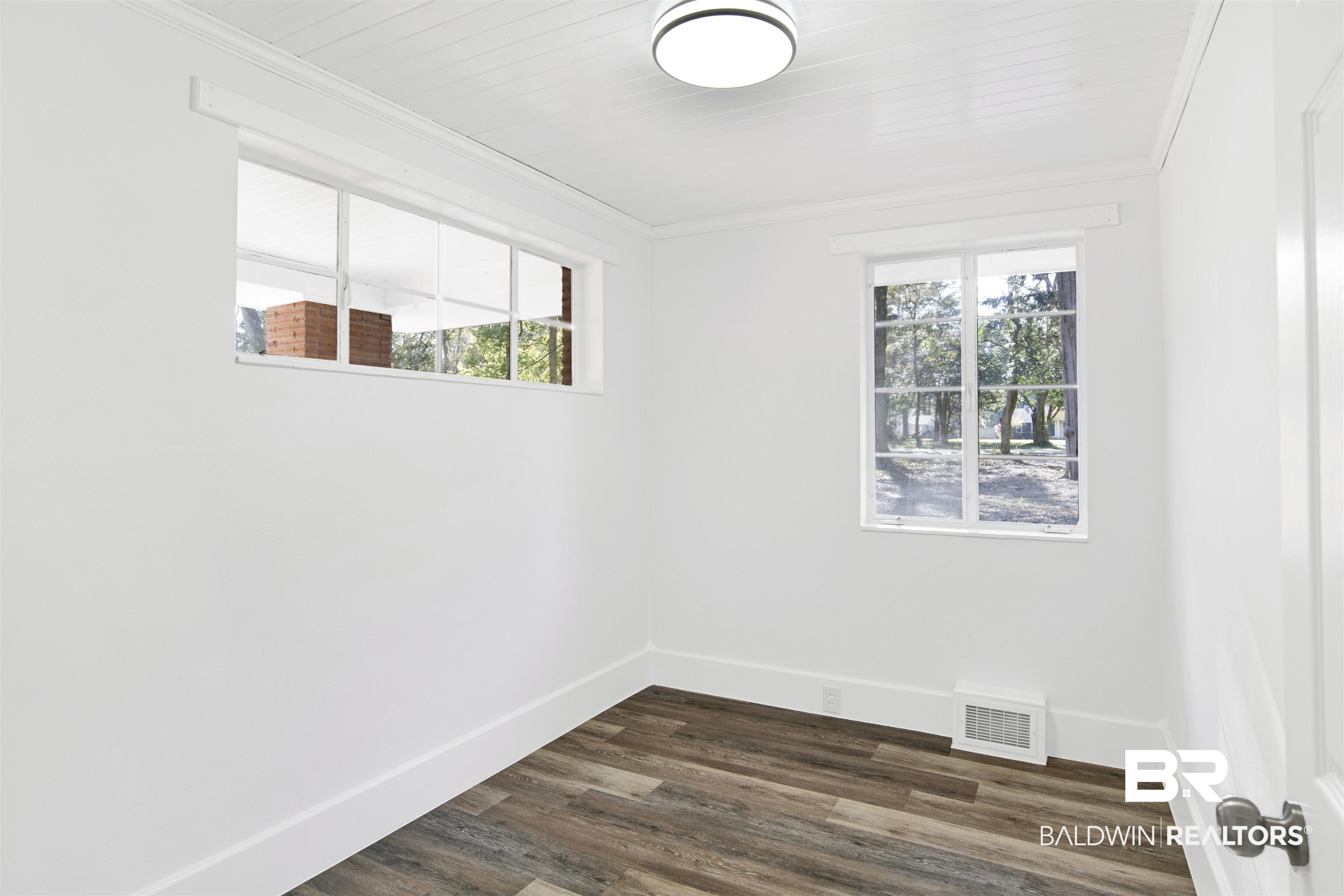 3321 Fairfield Road Mobile, AL 36605 - Photo 9 of 36