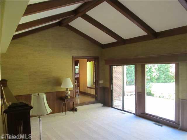 2709 Windsor Road Winston-Salem, NC 27104 - Photo 8 of 11 Den/Family/Great Room.