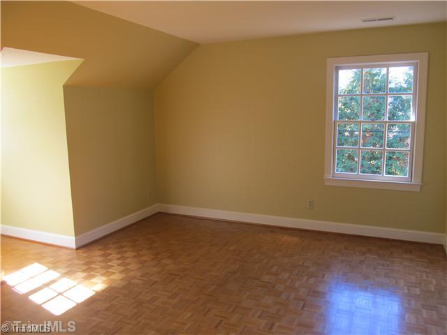 2709 Windsor Road Winston-Salem, NC 27104 - Photo 9 of 11 2nd Bedroom.