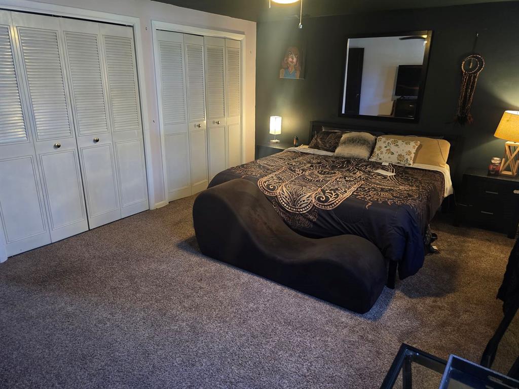 1767 Hassam Road Coraopolis, PA 15108 - Photo 15 of 23 Primary bedroom