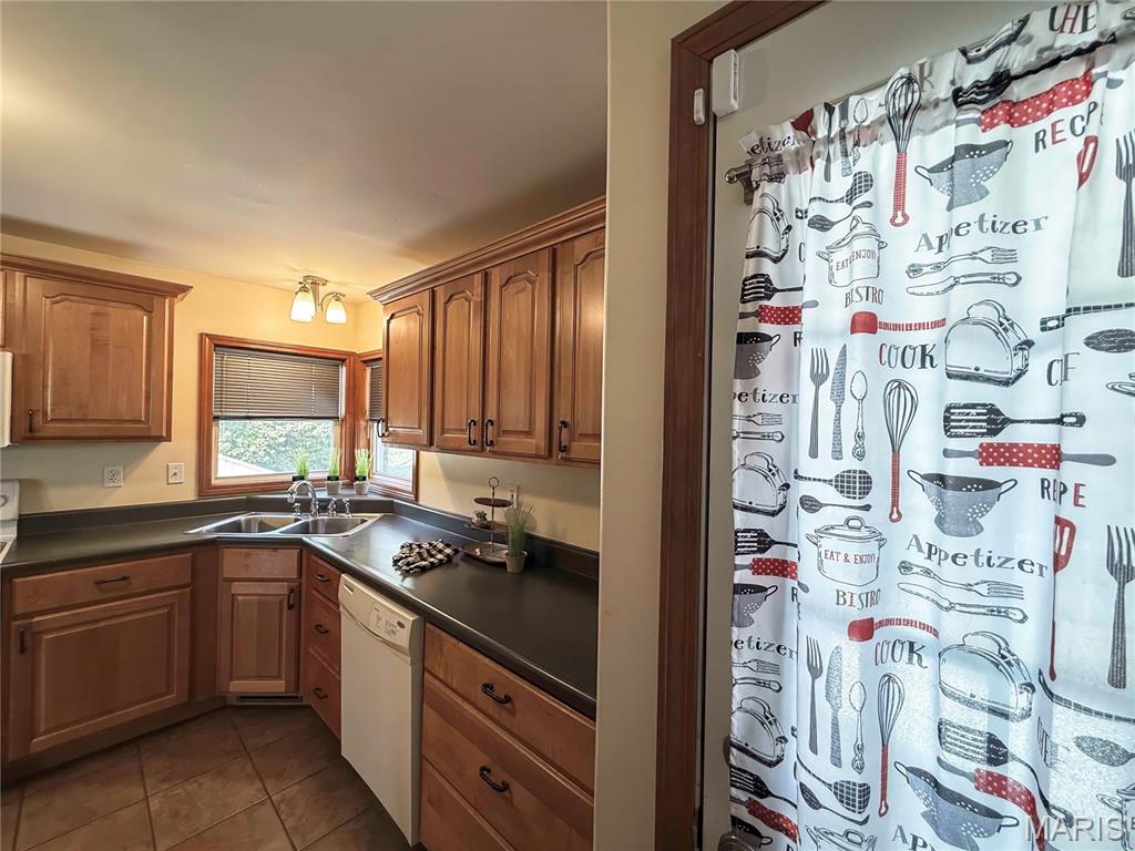 12268 State Rd TT Festus, MO 63028 - Photo 10 of 32