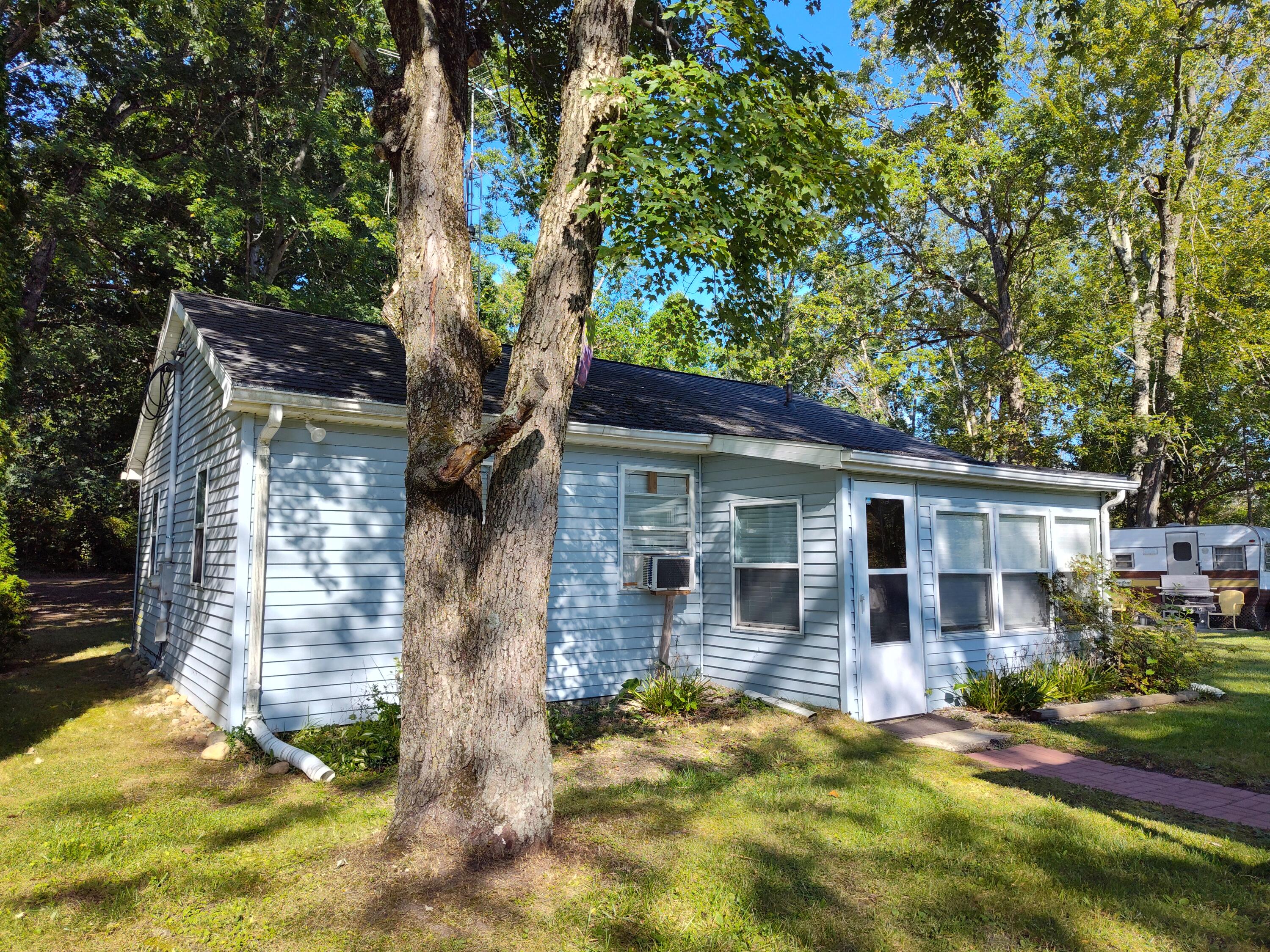 2251 Hemlock Road Quincy, MI 49082 - Photo 1 of 96 IMG_20250902_101854374_HDR