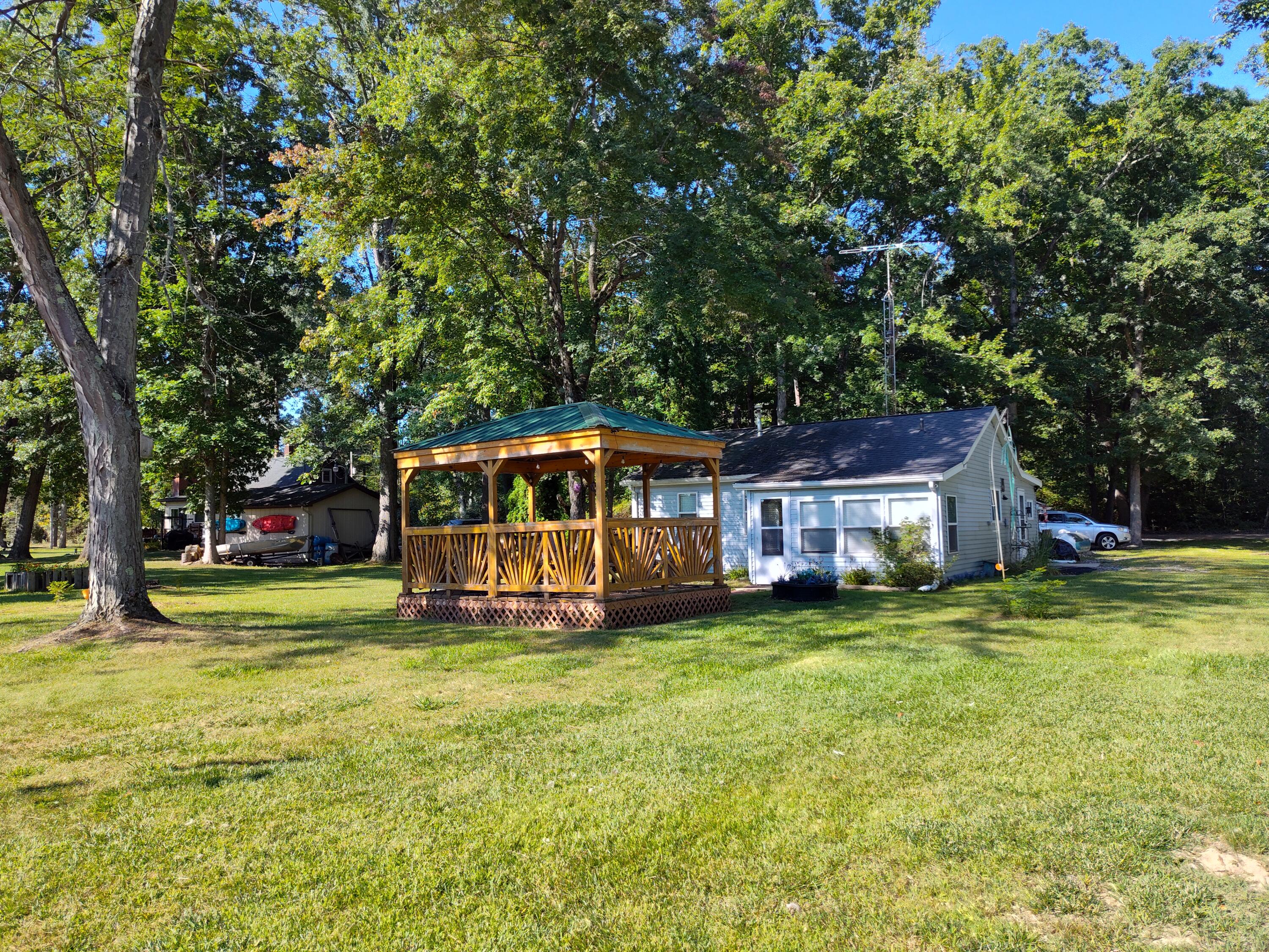 2251 Hemlock Road Quincy, MI 49082 - Photo 4 of 96 IMG_20250902_102022738_HDR
