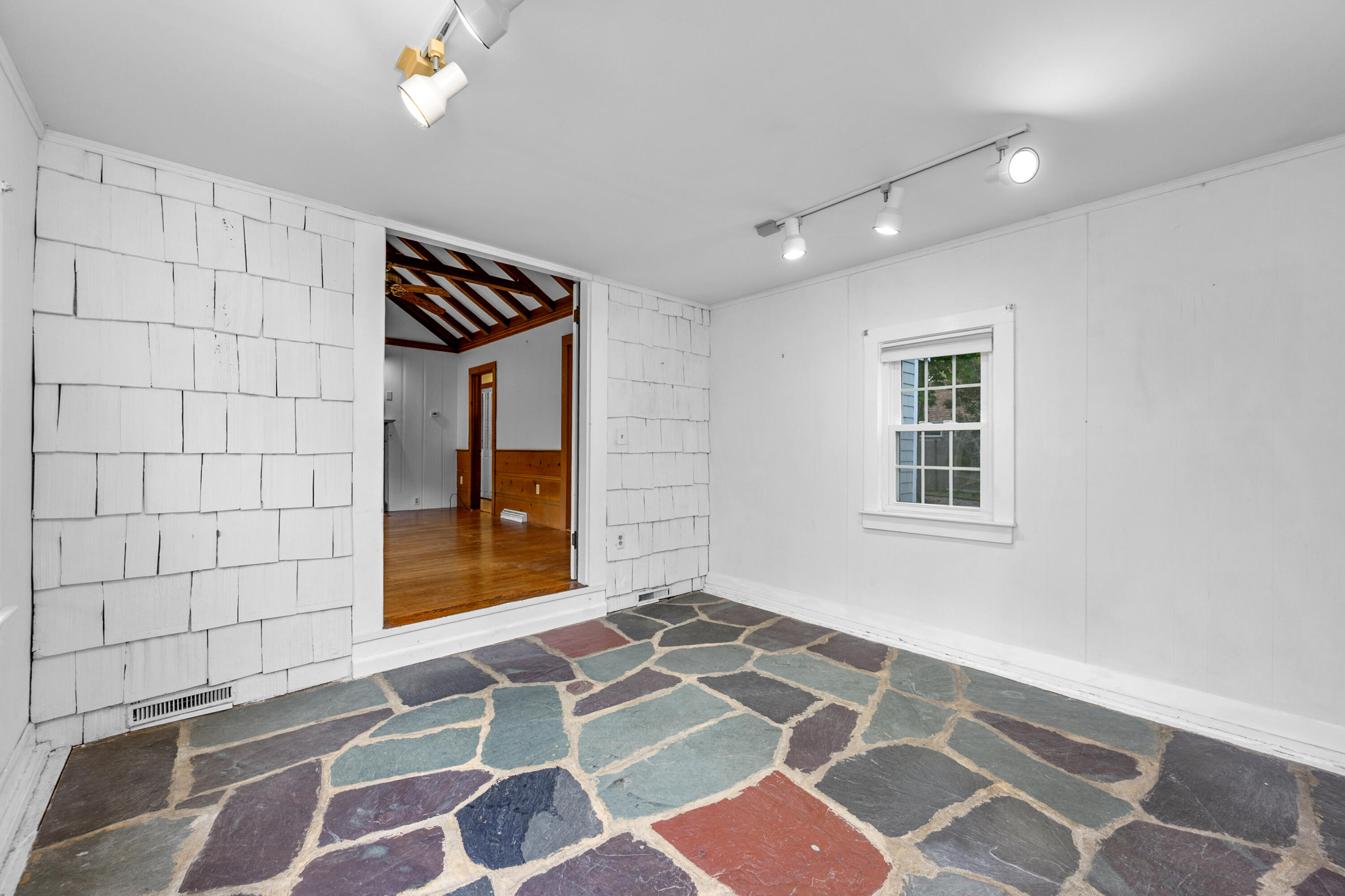244 Craigville Beach Road Hyannis, MA 02601 - Photo 13 of 38 15_dsc_0091