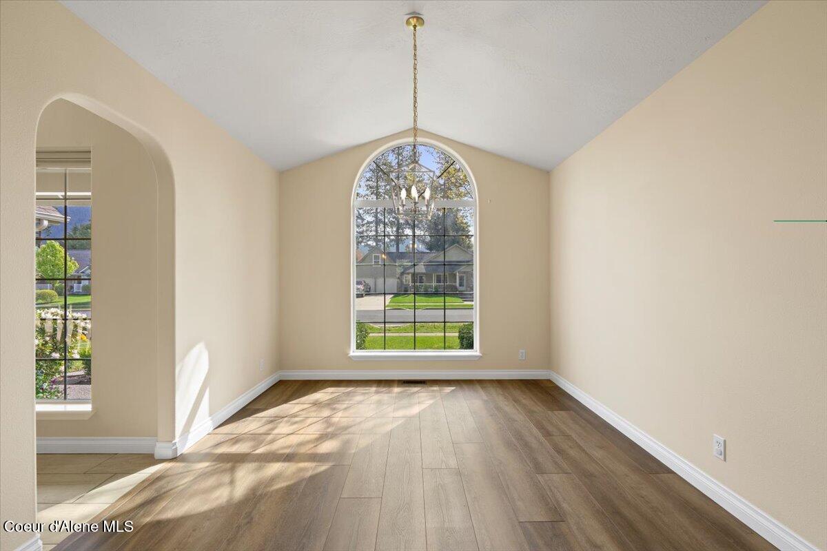 3815 North Alex Street Coeur D'Alene, ID 83815 - Photo 25 of 64 25-Dining Room