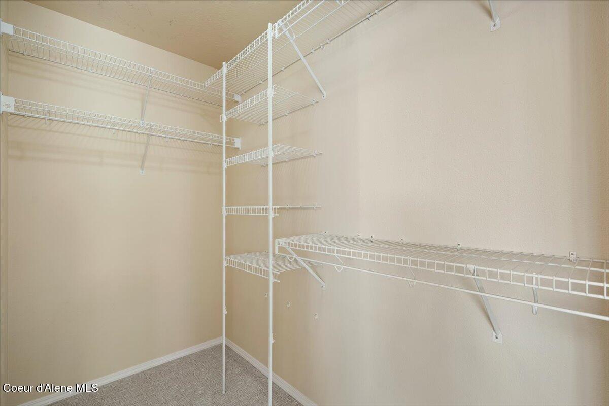 3815 North Alex Street Coeur D'Alene, ID 83815 - Photo 33 of 64 33-Primary Closet