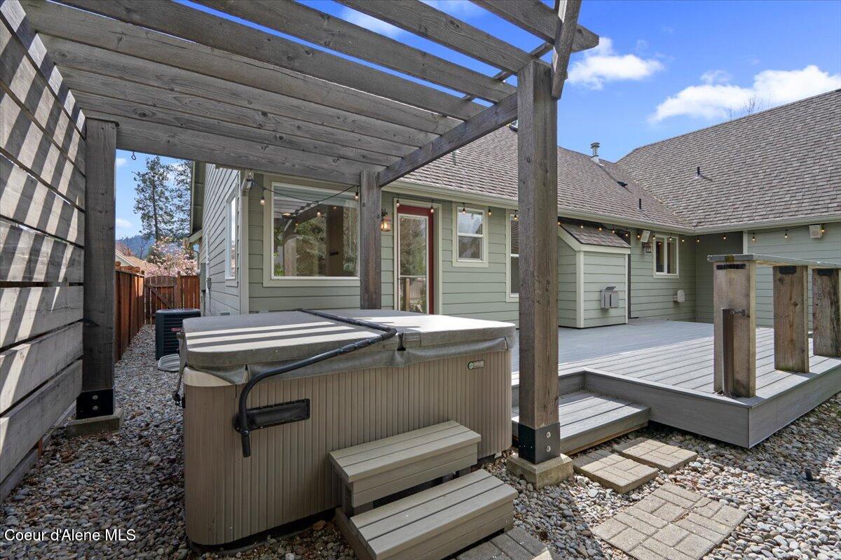 3815 North Alex Street Coeur D'Alene, ID 83815 - Photo 54 of 64 54-Hot Tub