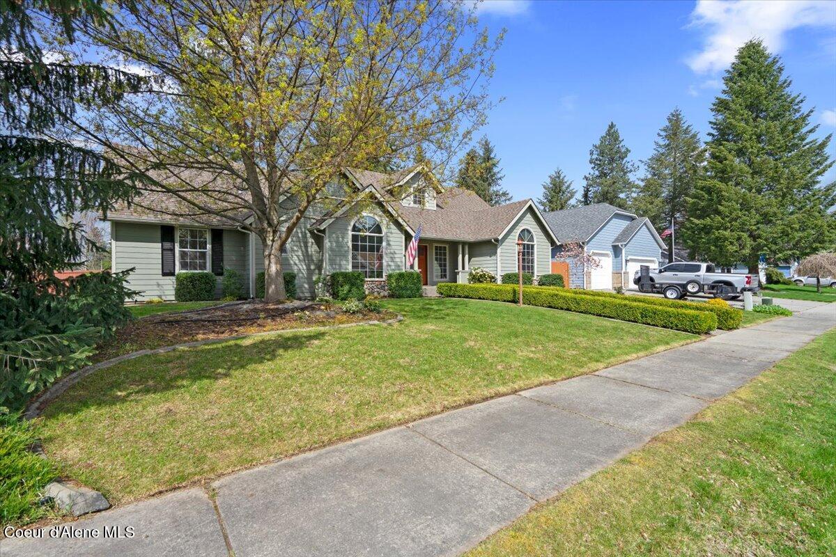 3815 North Alex Street Coeur D'Alene, ID 83815 - Photo 10 of 64 10-Front of Home