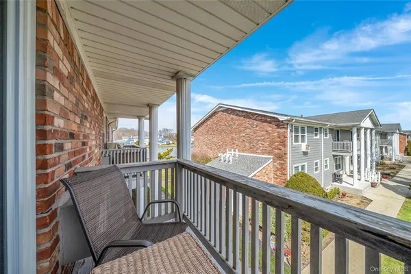 $290,000 | 118 Fair Harbor Drive, Unit 118, Patchogue, NY 11772
