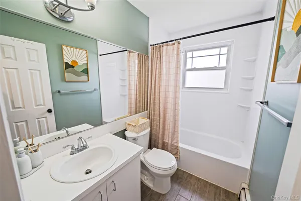 $290,000 | 118 Fair Harbor Drive, Unit 118, Patchogue, NY 11772