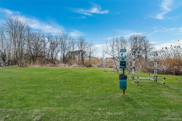 $290,000 | 118 Fair Harbor Drive, Unit 118, Patchogue, NY 11772