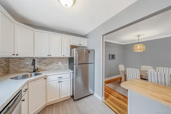 $290,000 | 118 Fair Harbor Drive, Unit 118, Patchogue, NY 11772