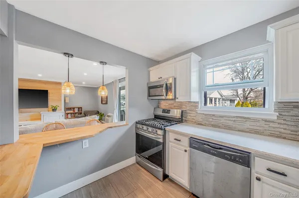 $290,000 | 118 Fair Harbor Drive, Unit 118, Patchogue, NY 11772