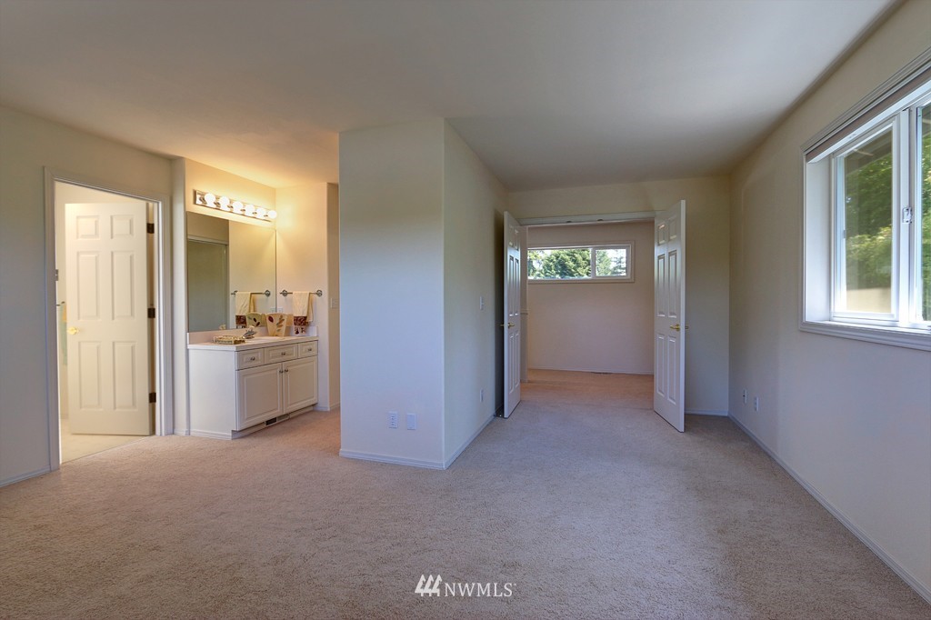 113 West Ludlow Point Road Port Ludlow, WA 98365 - Photo 15 of 21 Gallery Image 15