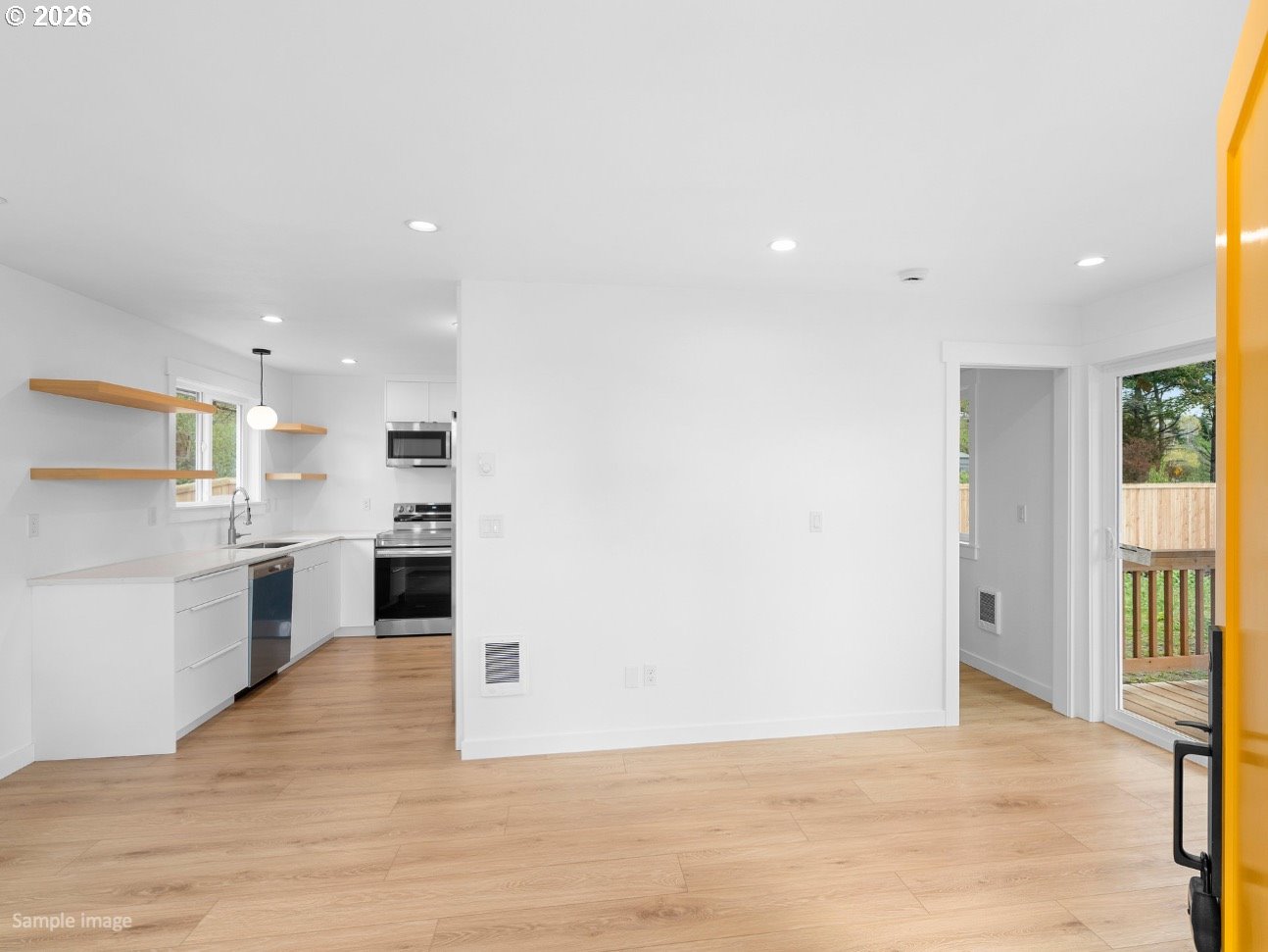 2311 Southwest 6th Avenue Camas, WA 98607 - Photo 3 of 18