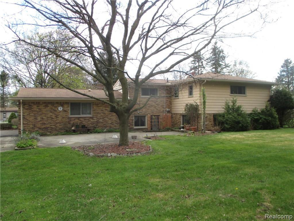 368 Willow Tree Lane Rochester Hills, MI 48306 - Photo 5 of 34
