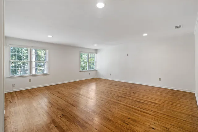 $489,000 | 416 Elwood Lane, Memphis, TN 38117