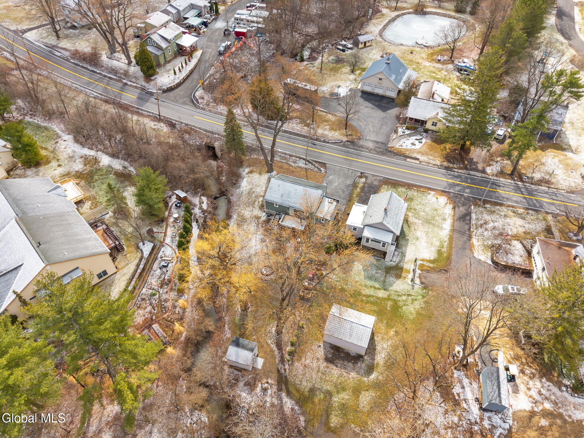 667 Feura Bush Road Bethlehem, NY 12054 - Photo 35 of 37 43-667FeuraBushRd_43