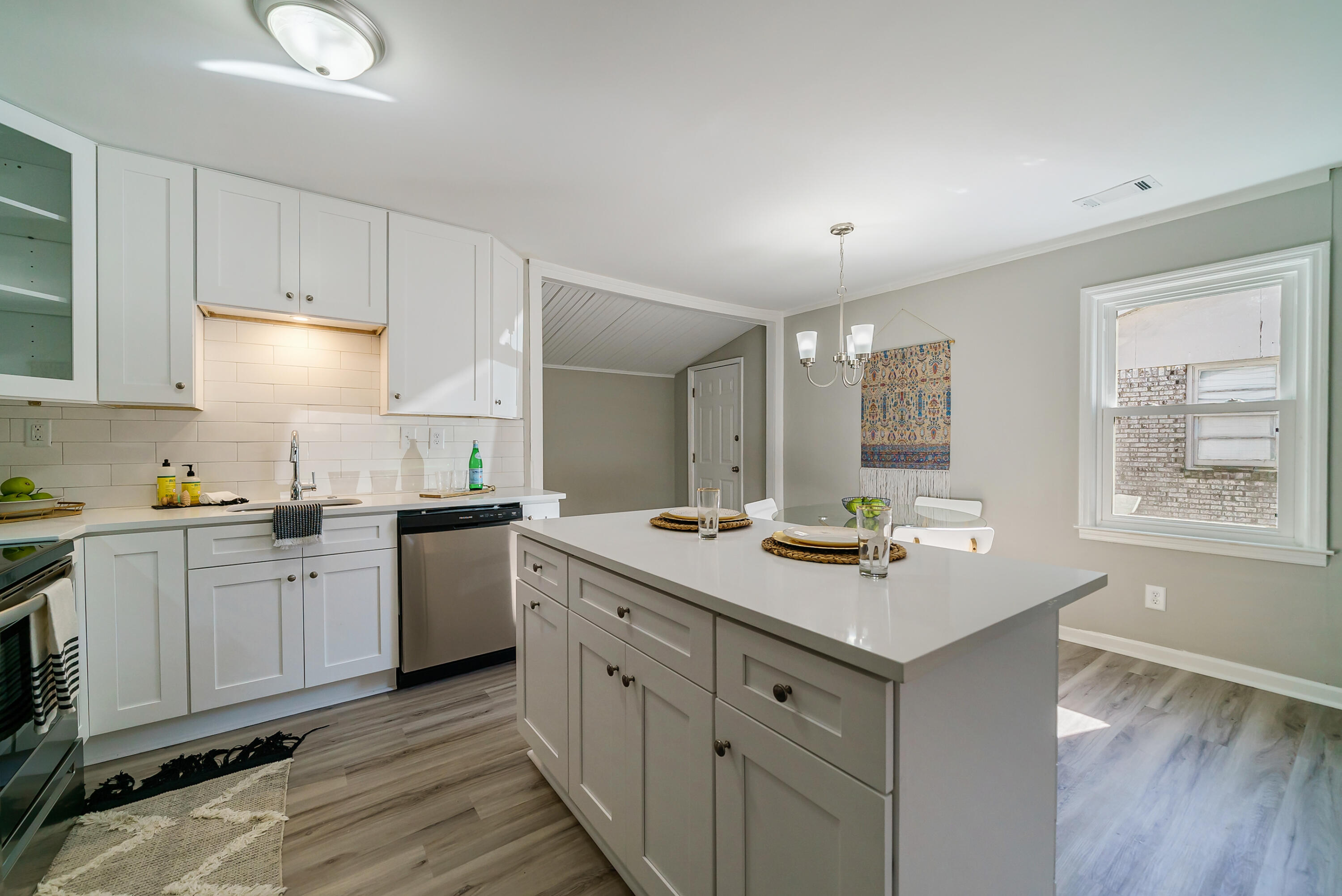 1012 Orleans Road Charleston, SC 29407 - Photo 5 of 26 10