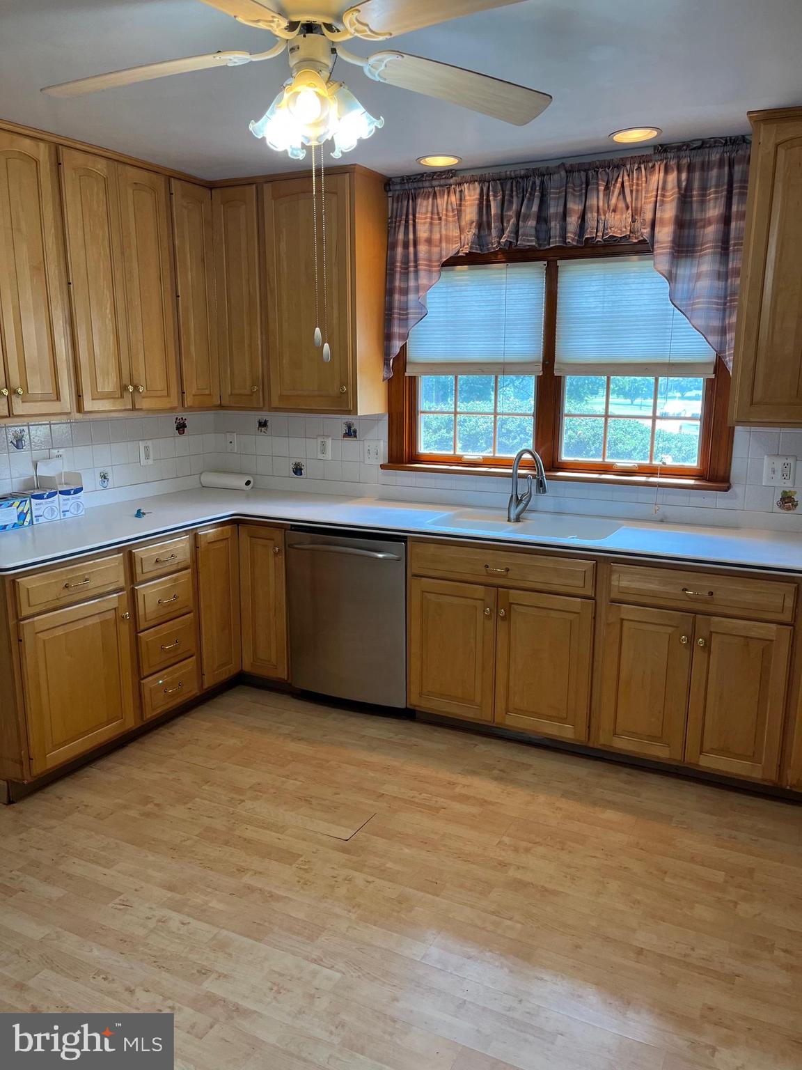 155 Avondale Road Jeffersonville, PA 19403 - Photo 4 of 14