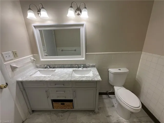 $1,650 | 2706 Wynnewood Drive, Greensboro, NC 27408