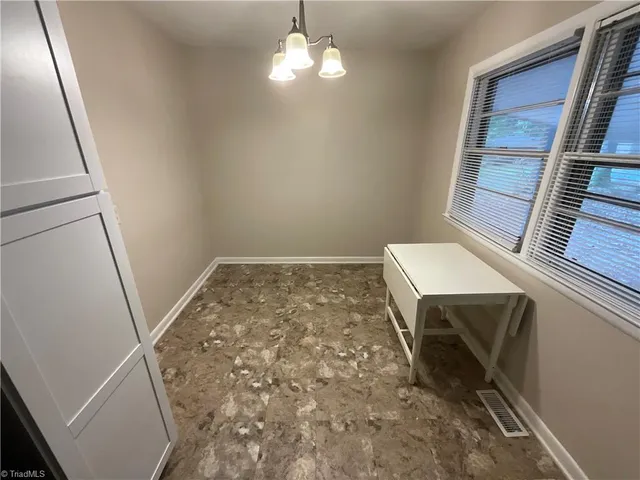 $1,650 | 2706 Wynnewood Drive, Greensboro, NC 27408