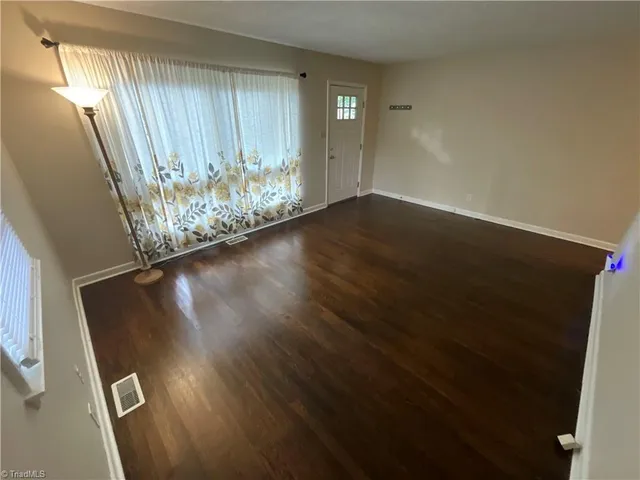 $1,650 | 2706 Wynnewood Drive, Greensboro, NC 27408