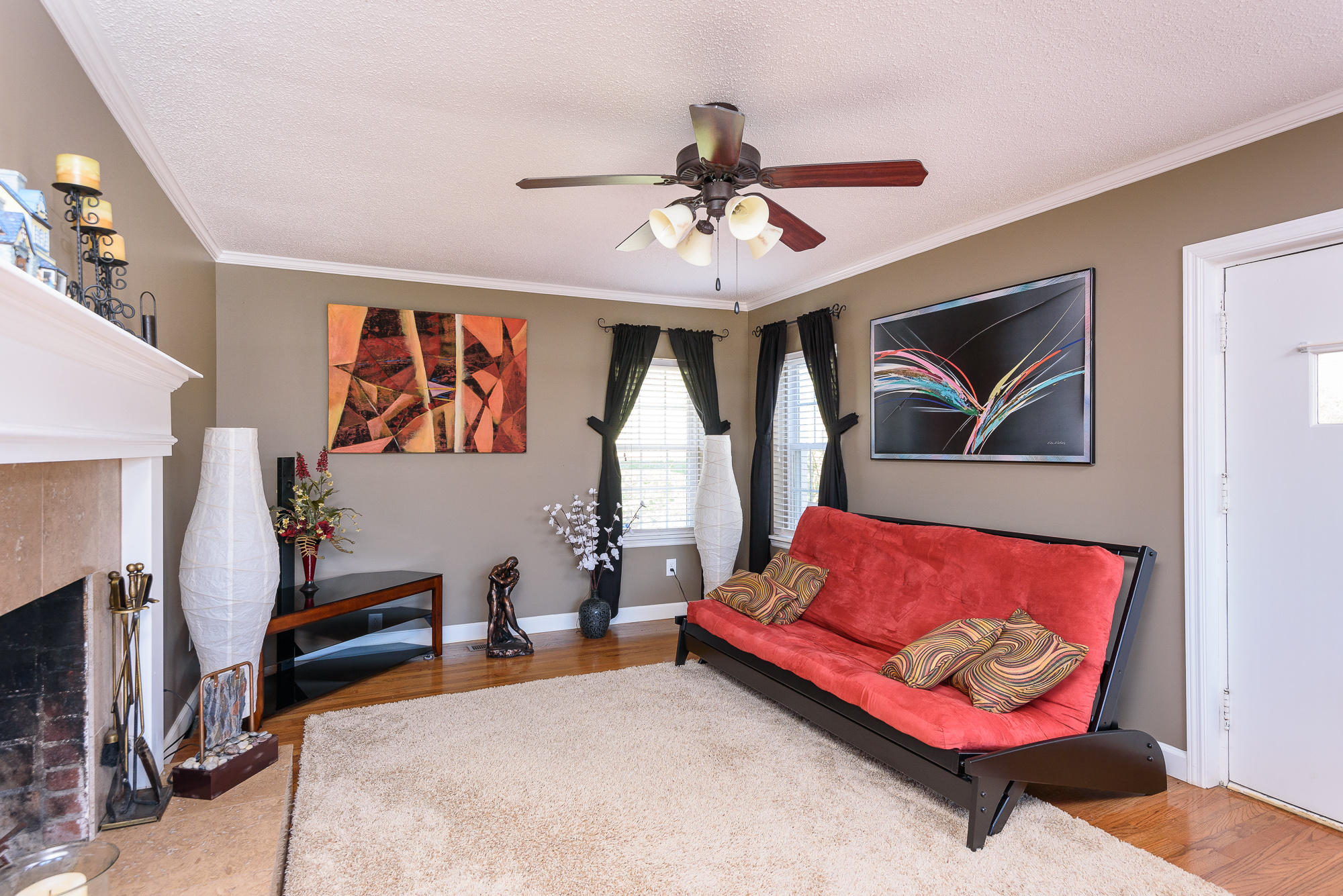 8826 Igou Gap Road Chattanooga, TN 37421 - Photo 8 of 34 living_1
