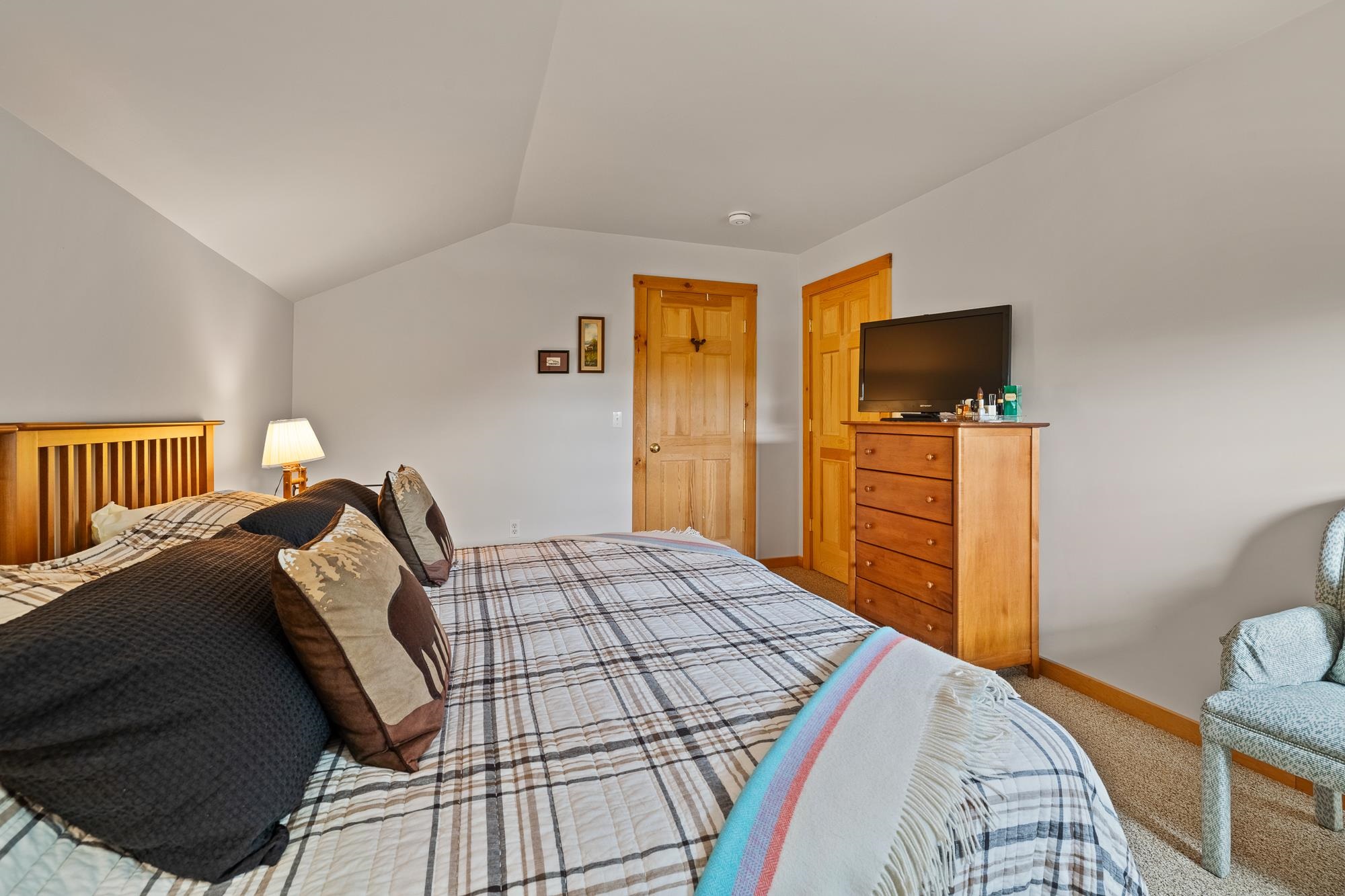 157 Dartt Hill Road Bethel, VT 05032 - Photo 12 of 55