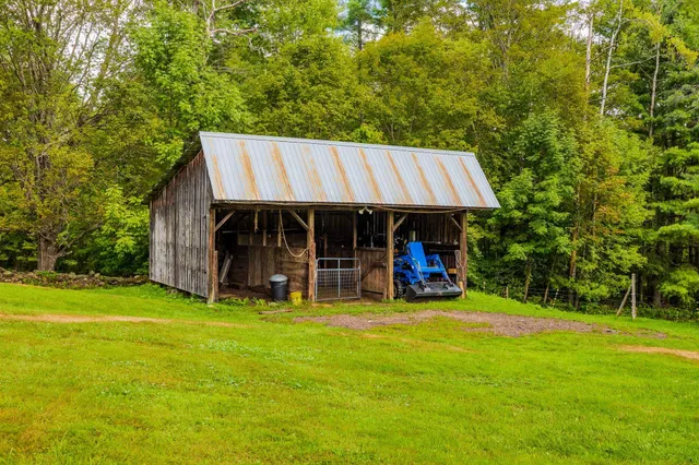 $949,000 | 157 Dartt Hill Road, Bethel, VT 05032