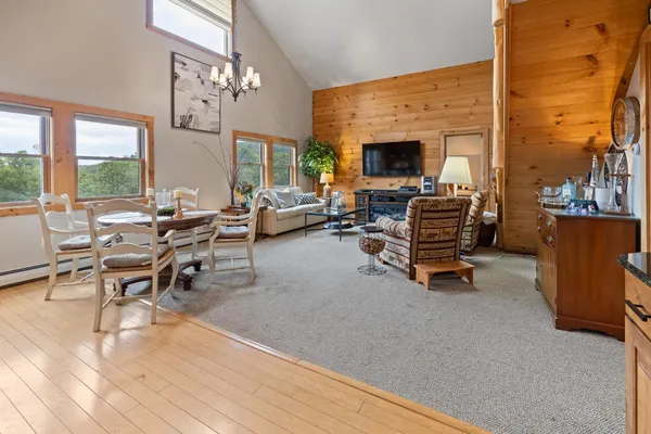 $949,000 | 157 Dartt Hill Road, Bethel, VT 05032