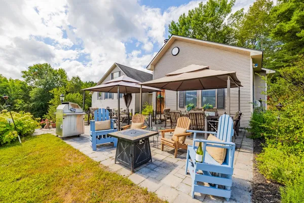 $949,000 | 157 Dartt Hill Road, Bethel, VT 05032