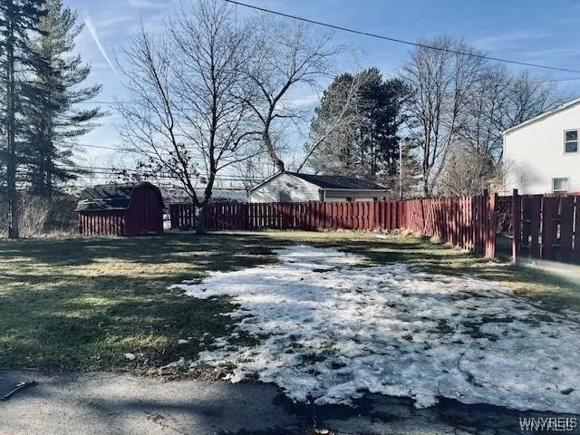 $1,800 | 199 Fairgreen Drive, Unit RIGHT, Amherst, NY 14228