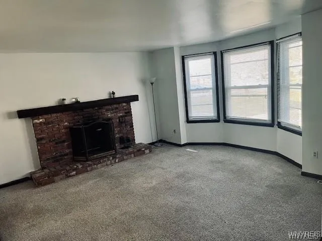 $1,800 | 199 Fairgreen Drive, Unit RIGHT, Amherst, NY 14228