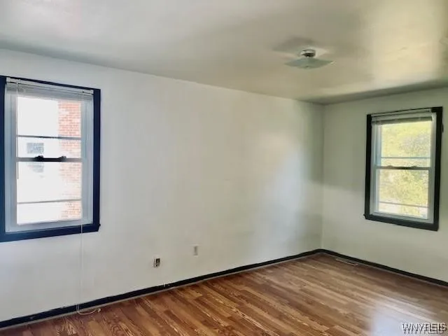 $1,800 | 199 Fairgreen Drive, Unit RIGHT, Amherst, NY 14228