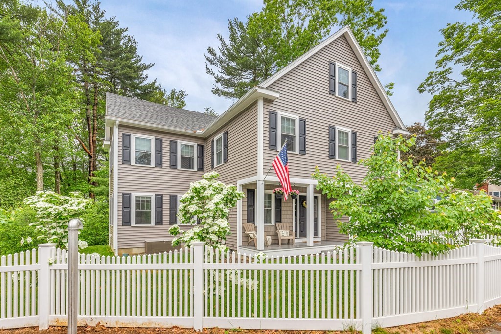 97 Batchelder Road Reading, MA 01867 - Photo 1 of 42