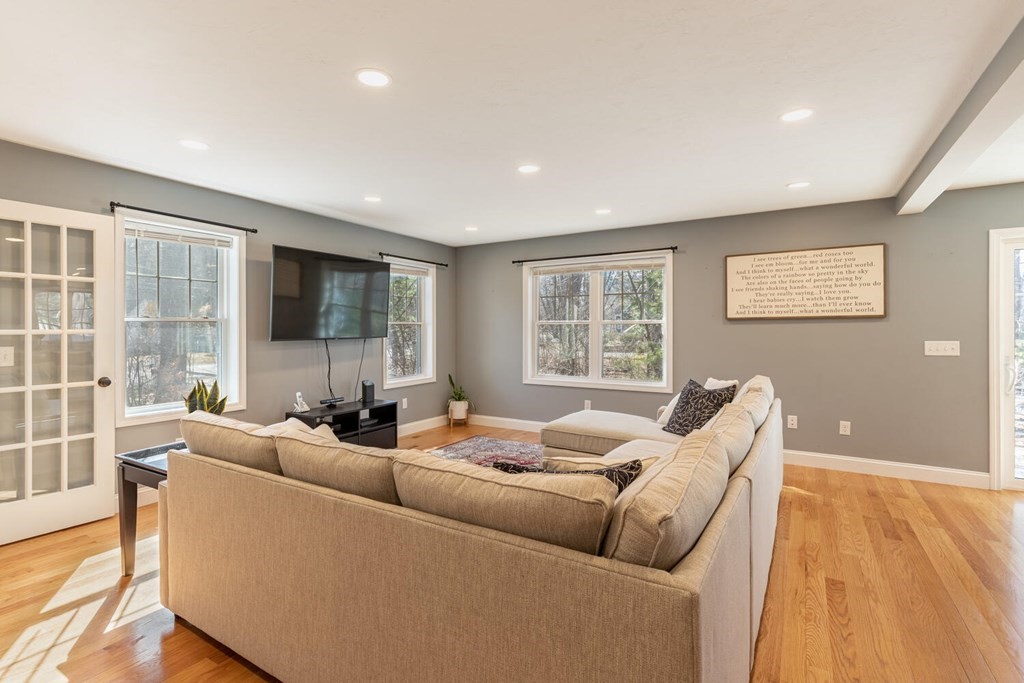 97 Batchelder Road Reading, MA 01867 - Photo 11 of 42